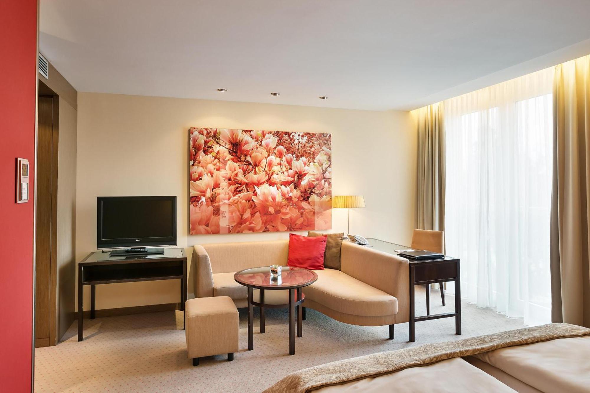 Austria Trend Hotel Savoyen Vienna Exterior photo