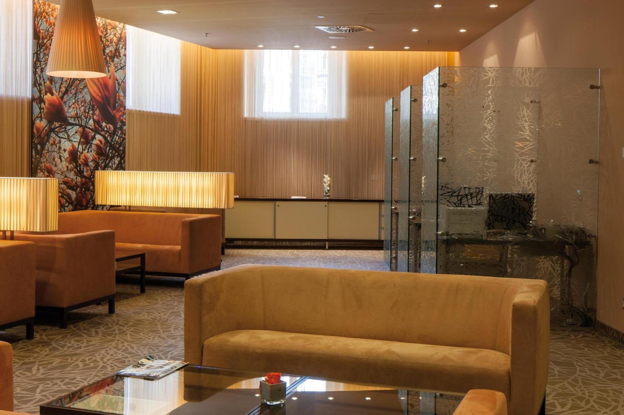 Austria Trend Hotel Savoyen Vienna Exterior photo
